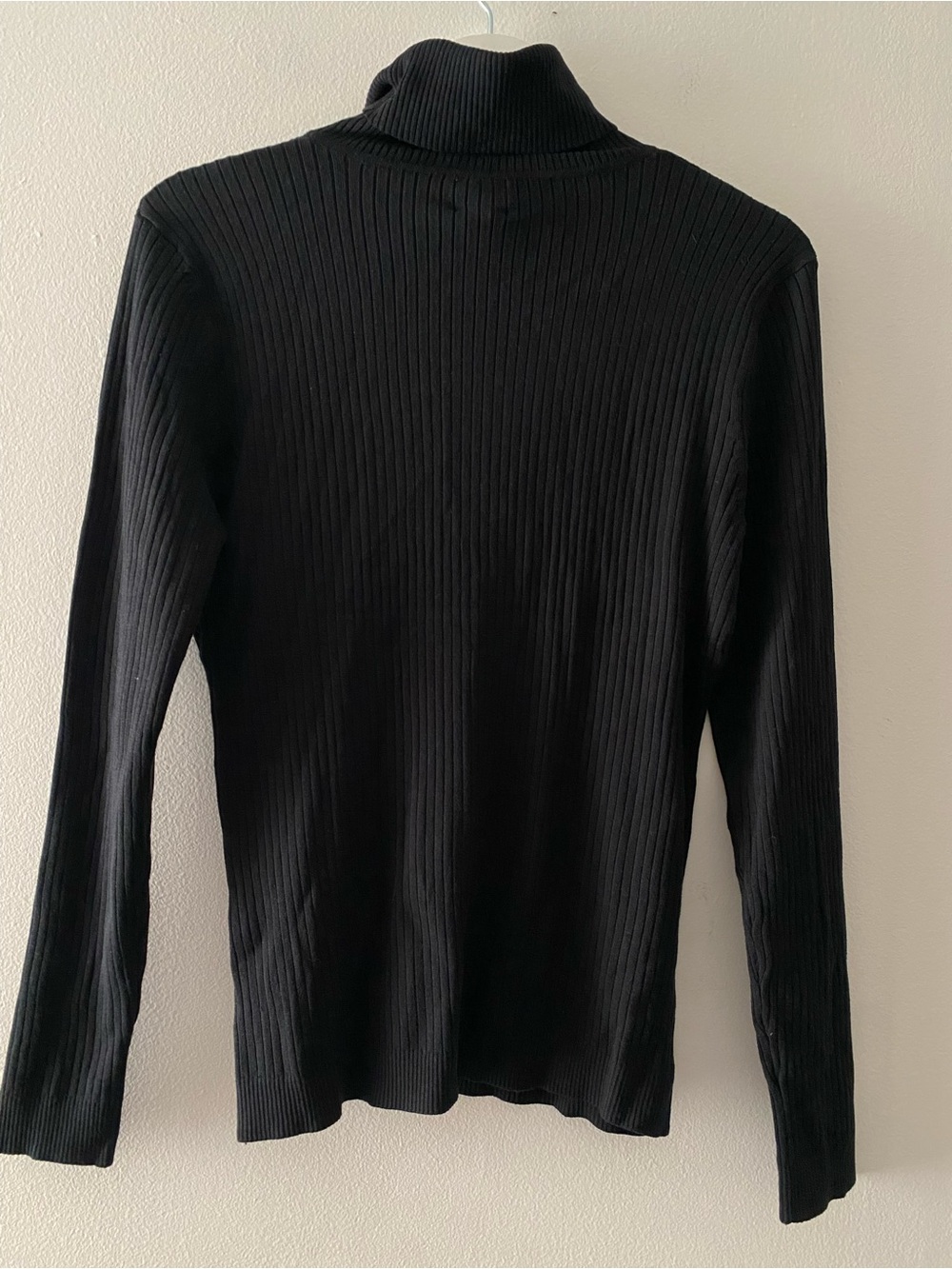 Chico's Women's Size 1 Black Silk Blend Turtleneck Long Sleeve Top NWT - Picture 3 of 14